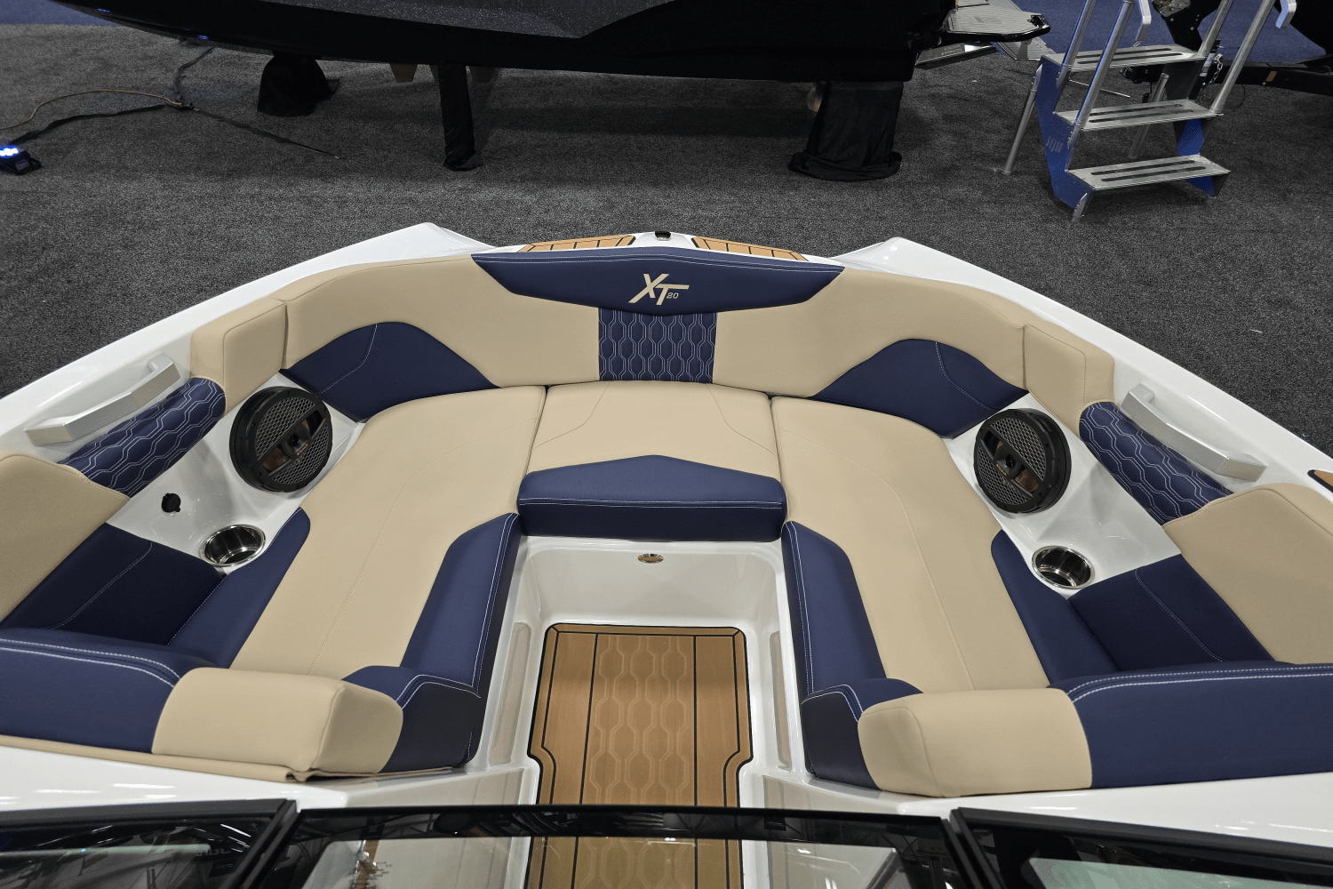 Slide: The Image of Mastercraft XT20 2025 - 5