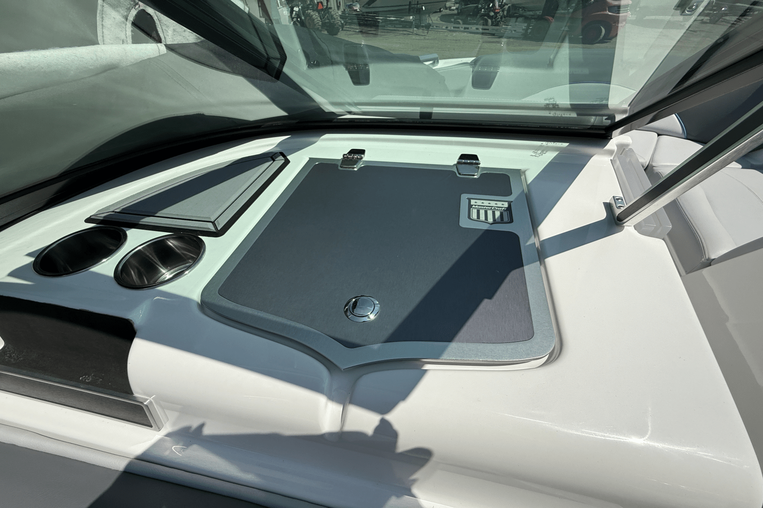 Slide: The Image of Mastercraft XT22 2019 - 29