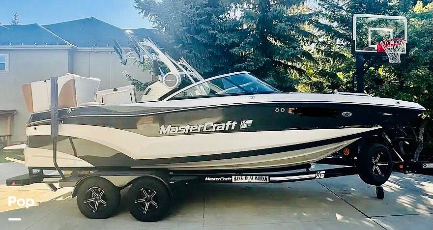 Slide: The Image of Mastercraft XT22 2021 - 14774756