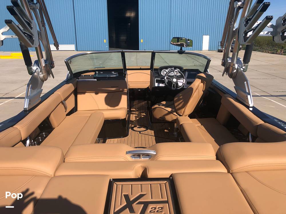Slide: The Image of Mastercraft XT22 2021 - 15221550