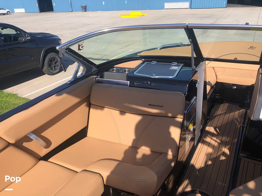 Slide: The Image of Mastercraft XT22 2021 - 15221554