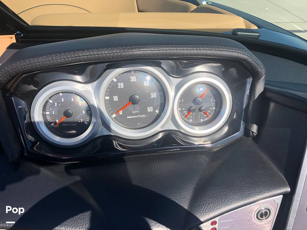 Slide: The Image of Mastercraft XT22 2021 - 15221556