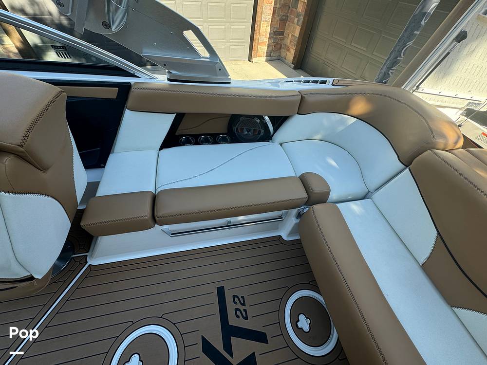 Slide: The Image of Mastercraft XT22 2021 - 14769227