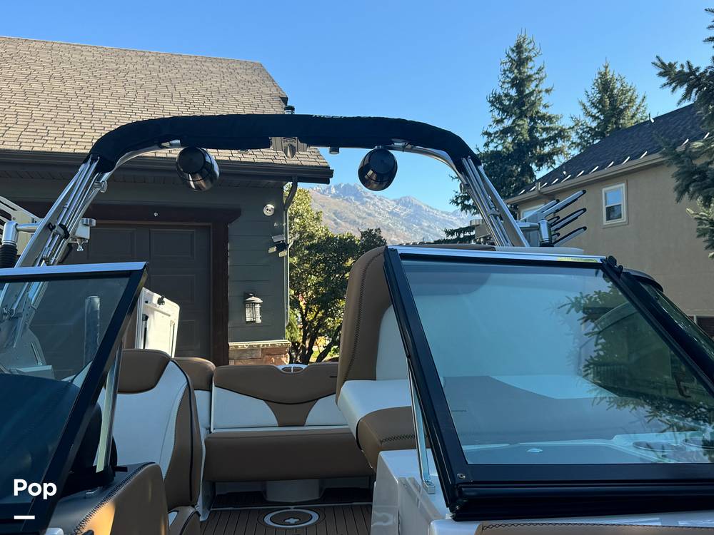 Slide: The Image of Mastercraft XT22 2021 - 14769233