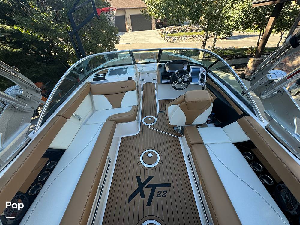 Slide: The Image of Mastercraft XT22 2021 - 14769310
