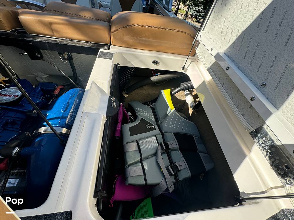 Slide: The Image of Mastercraft XT22 2021 - 14769313