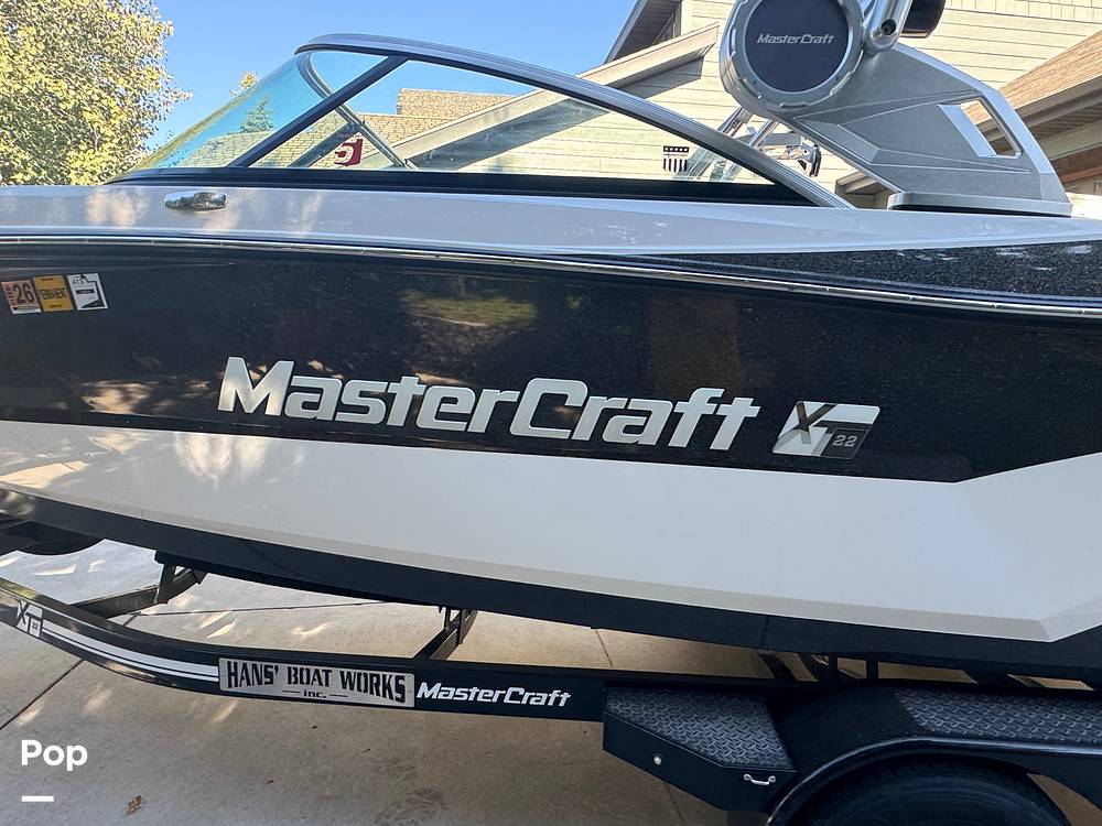 Slide: The Image of Mastercraft XT22 2021 - 14769322