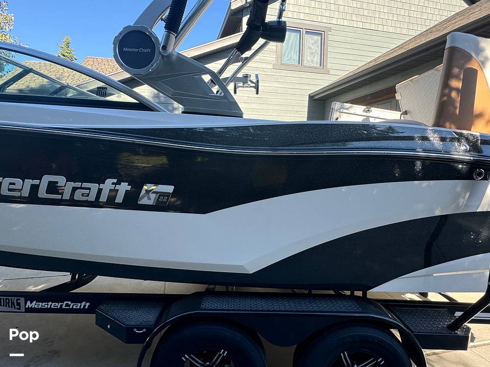 Slide: The Image of Mastercraft XT22 2021 - 14769326