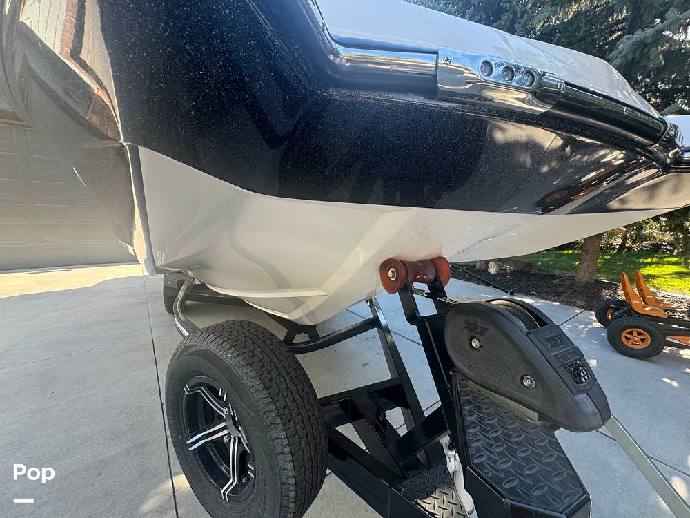 Slide: The Image of Mastercraft XT22 2021 - 14769341