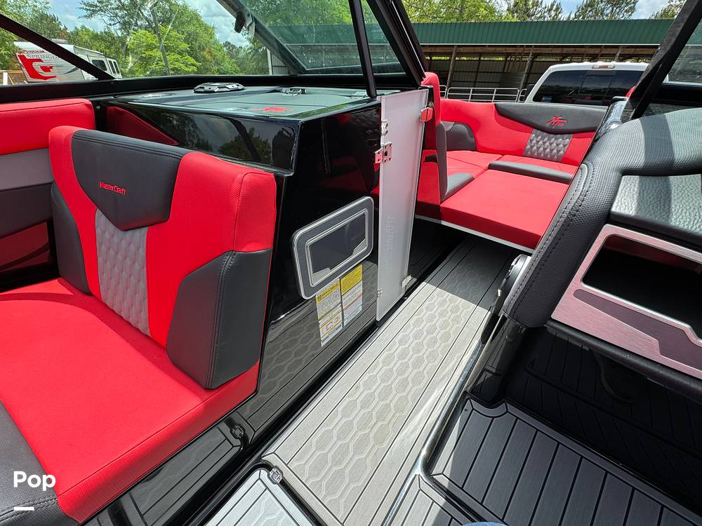 Slide: The Image of Mastercraft XT22 2022 - 14133140