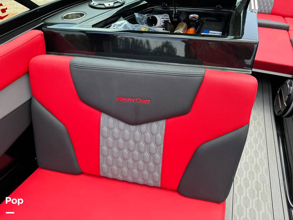 Slide: The Image of Mastercraft XT22 2022 - 14133153