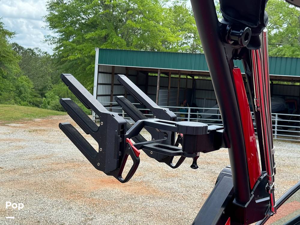 Slide: The Image of Mastercraft XT22 2022 - 14133155