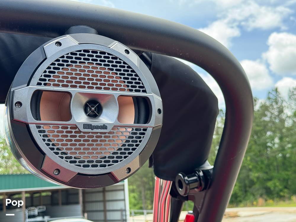 Slide: The Image of Mastercraft XT22 2022 - 14133156
