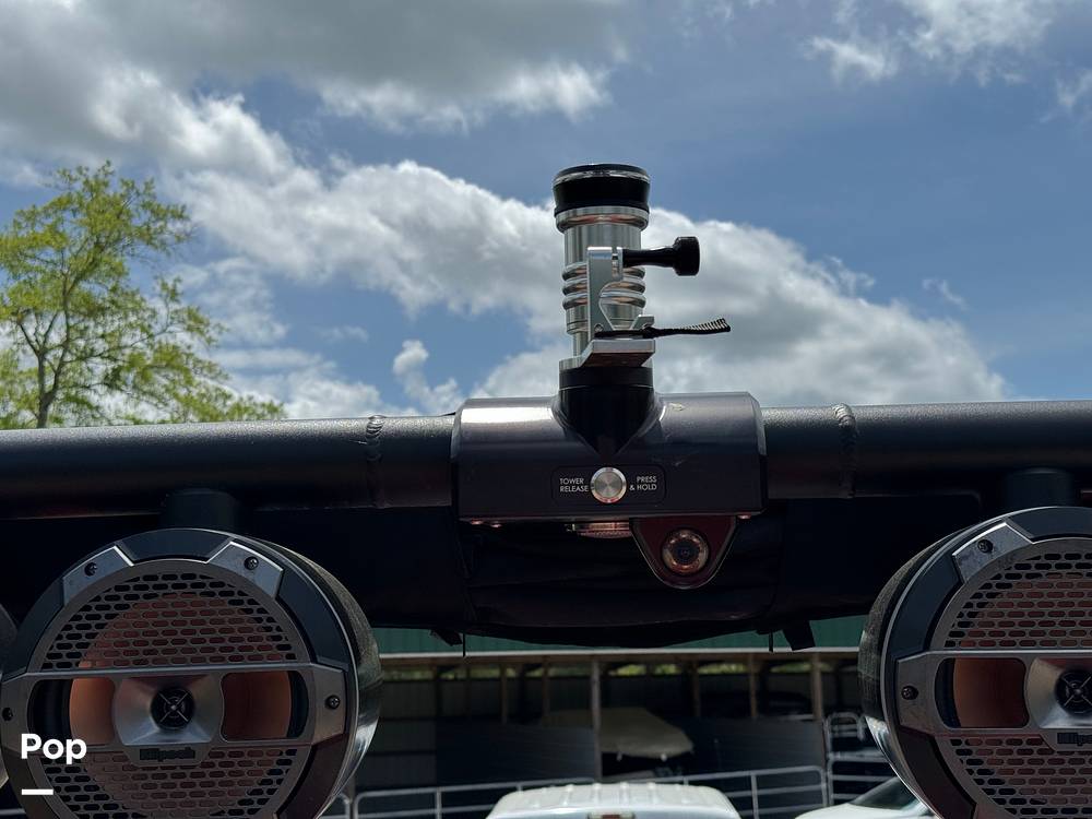 Slide: The Image of Mastercraft XT22 2022 - 14133162