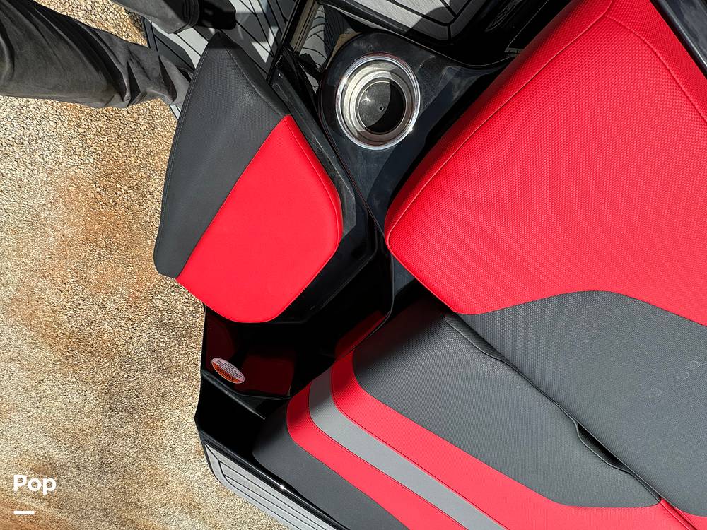 Slide: The Image of Mastercraft XT22 2022 - 14133172
