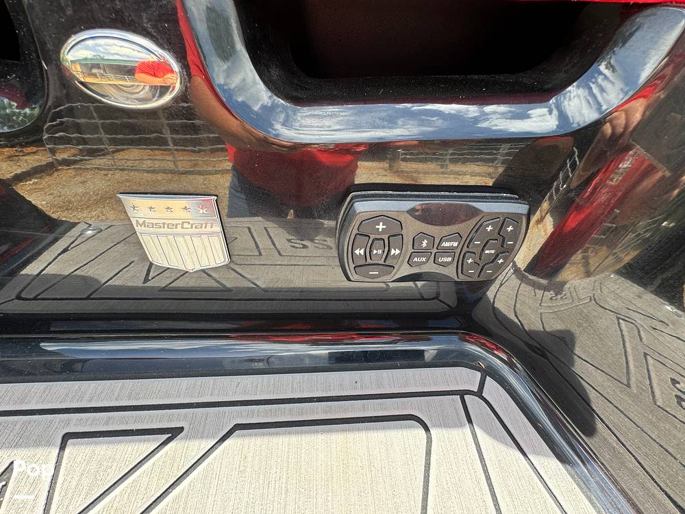 Slide: The Image of Mastercraft XT22 2022 - 14133180