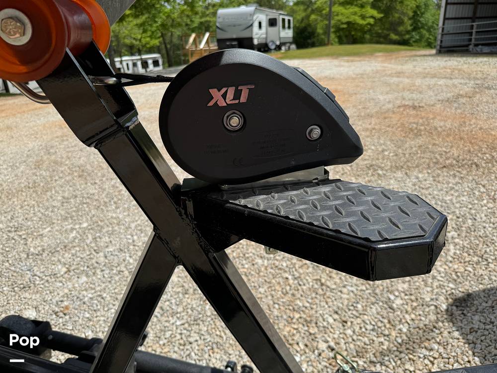 Slide: The Image of Mastercraft XT22 2022 - 14133194