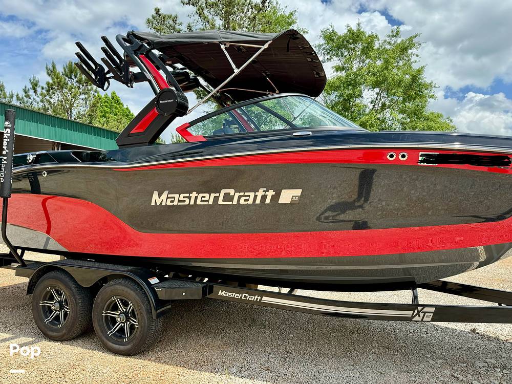 Slide: The Image of Mastercraft XT22 2022 - 14136430