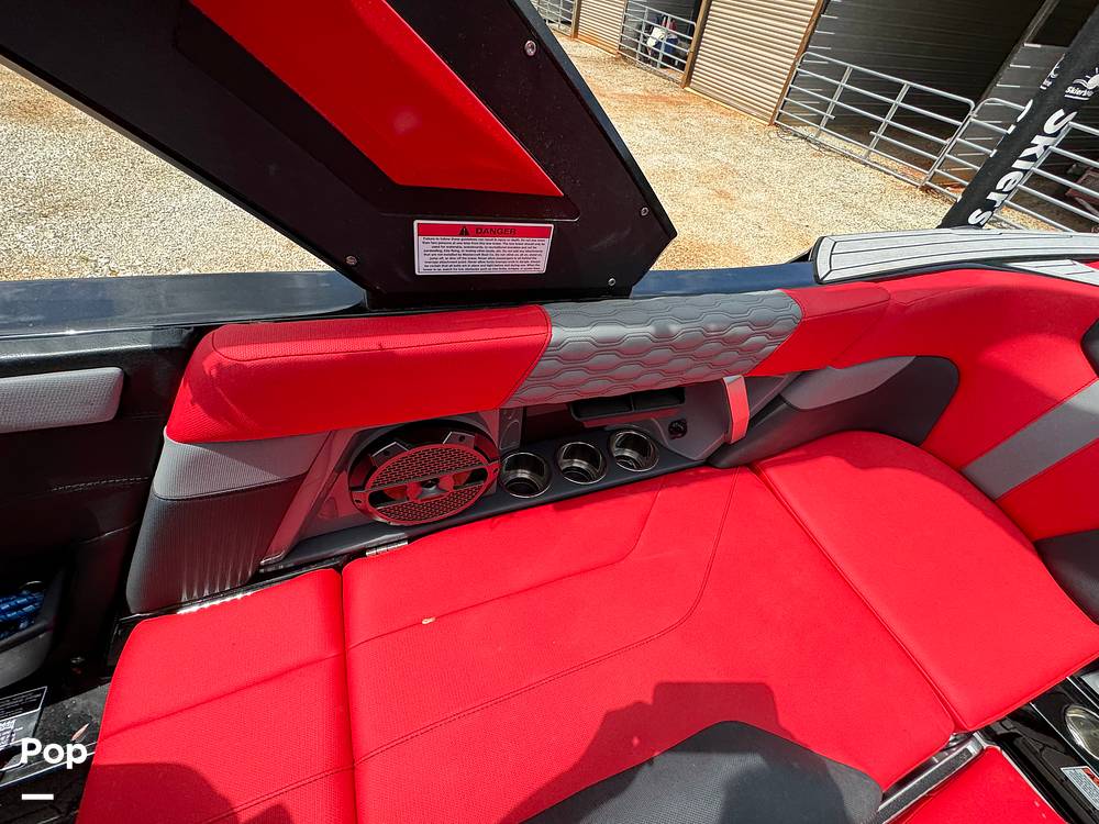 Slide: The Image of Mastercraft XT22 2022 - 14133128