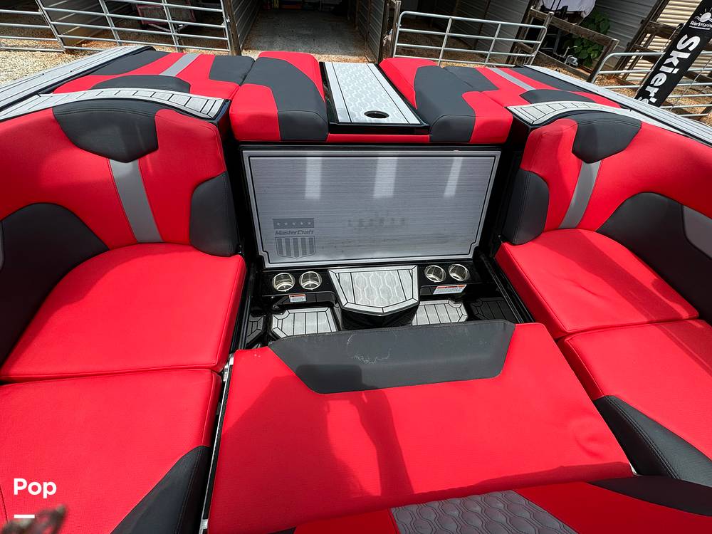 Slide: The Image of Mastercraft XT22 2022 - 14133132
