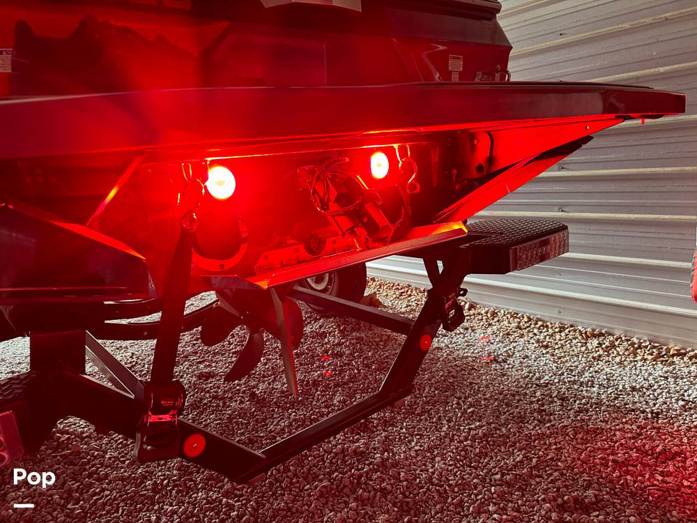 Slide: The Image of Mastercraft XT22 2022 - 14131292