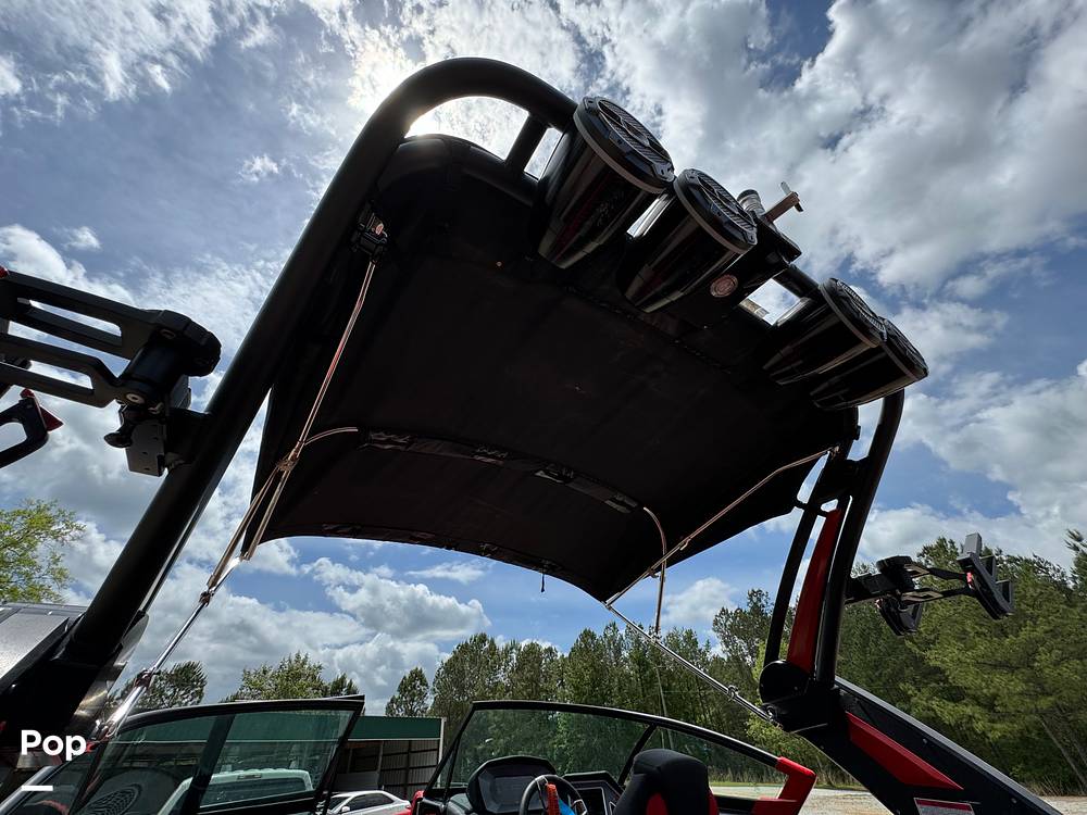 Slide: The Image of Mastercraft XT22 2022 - 14131433