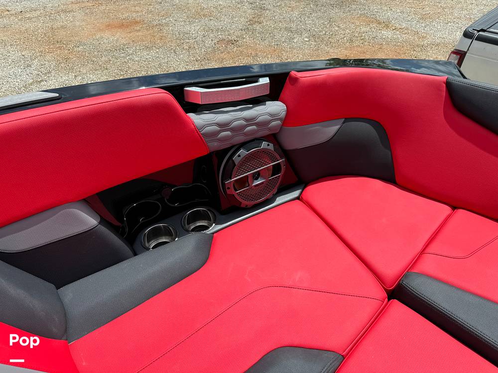 Slide: The Image of Mastercraft XT22 2022 - 14132401