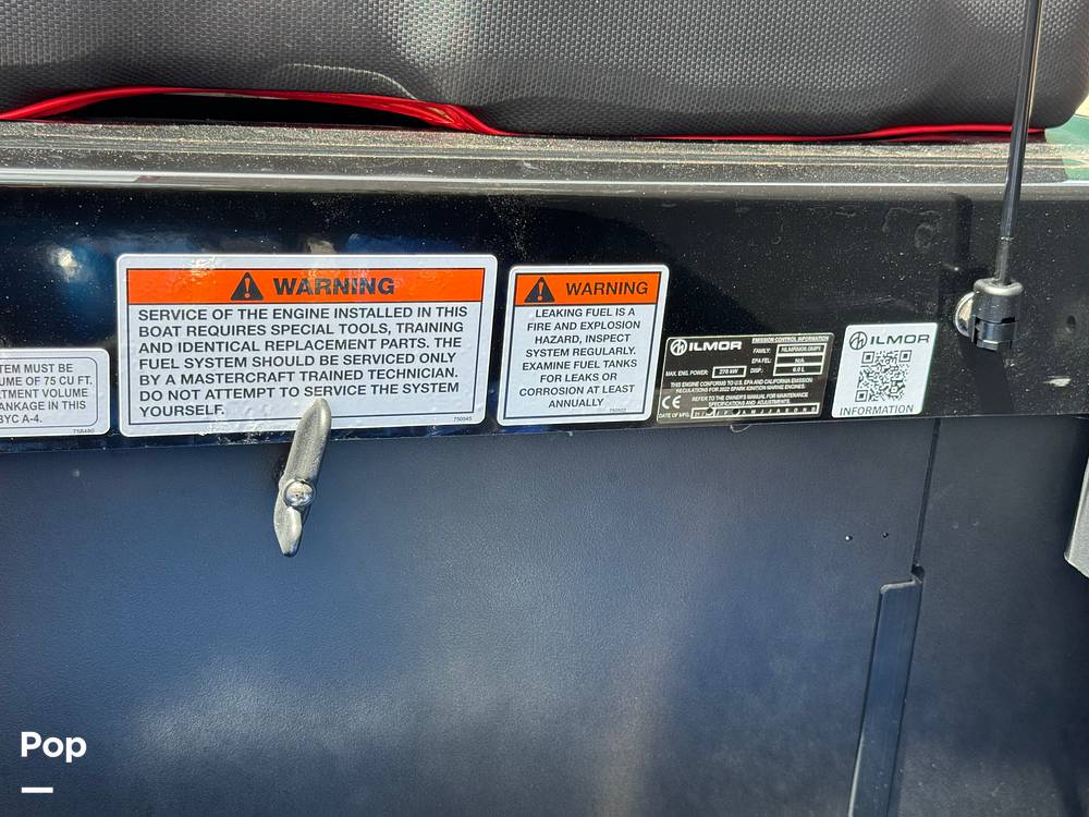 Slide: The Image of Mastercraft XT22 2022 - 14132410
