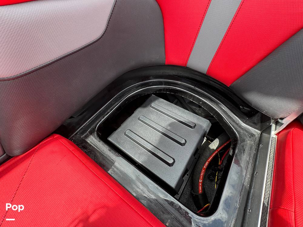 Slide: The Image of Mastercraft XT22 2022 - 14132426