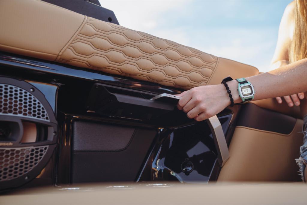 Slide: The Image of Mastercraft XT22 2023 - 26