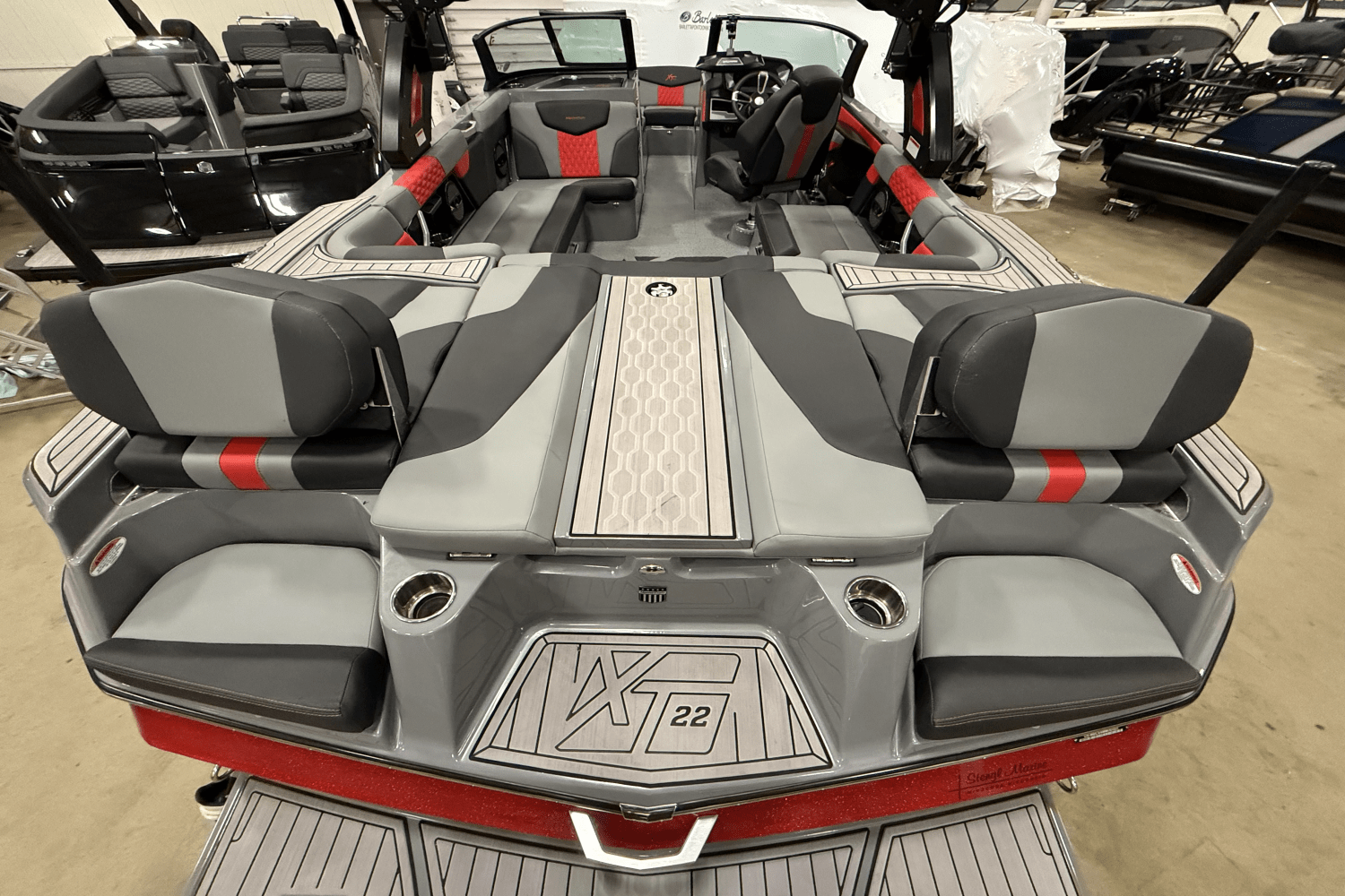 Slide: The Image of Mastercraft XT22 2023 - 5