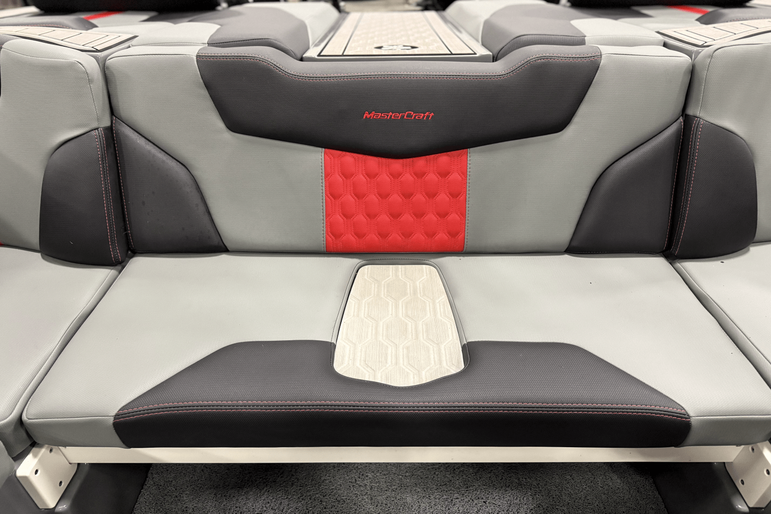 Slide: The Image of Mastercraft XT22 2023 - 8