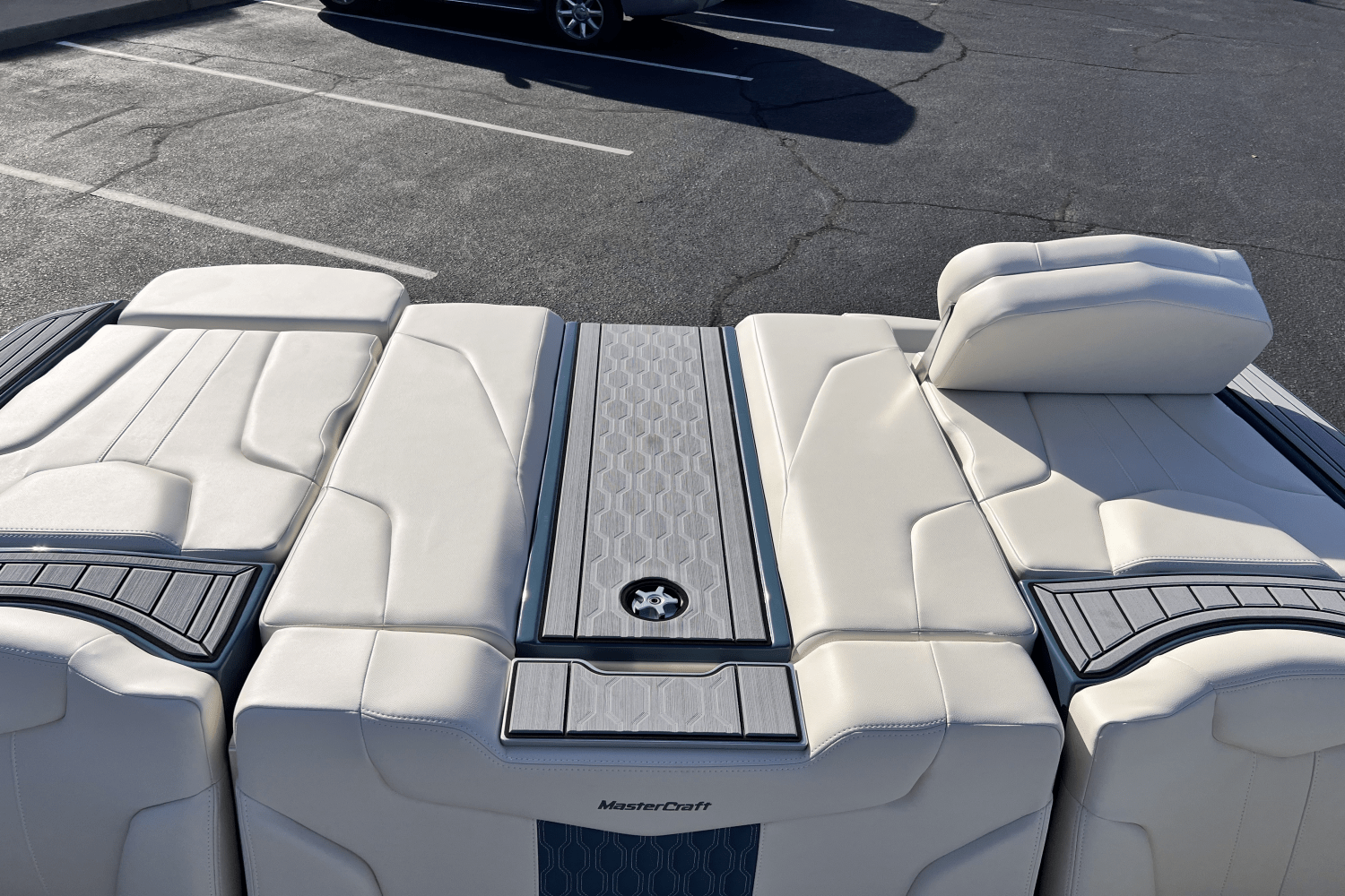 Slide: The Image of Mastercraft XT22 2025 - 17