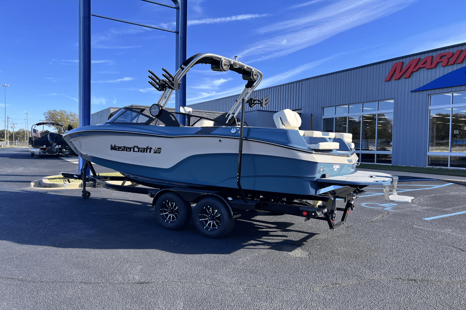 Slide: The Image of Mastercraft XT22 2025 - 2