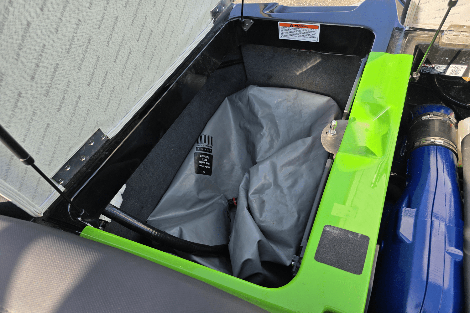 Slide: The Image of Mastercraft XT23 2017 - 17