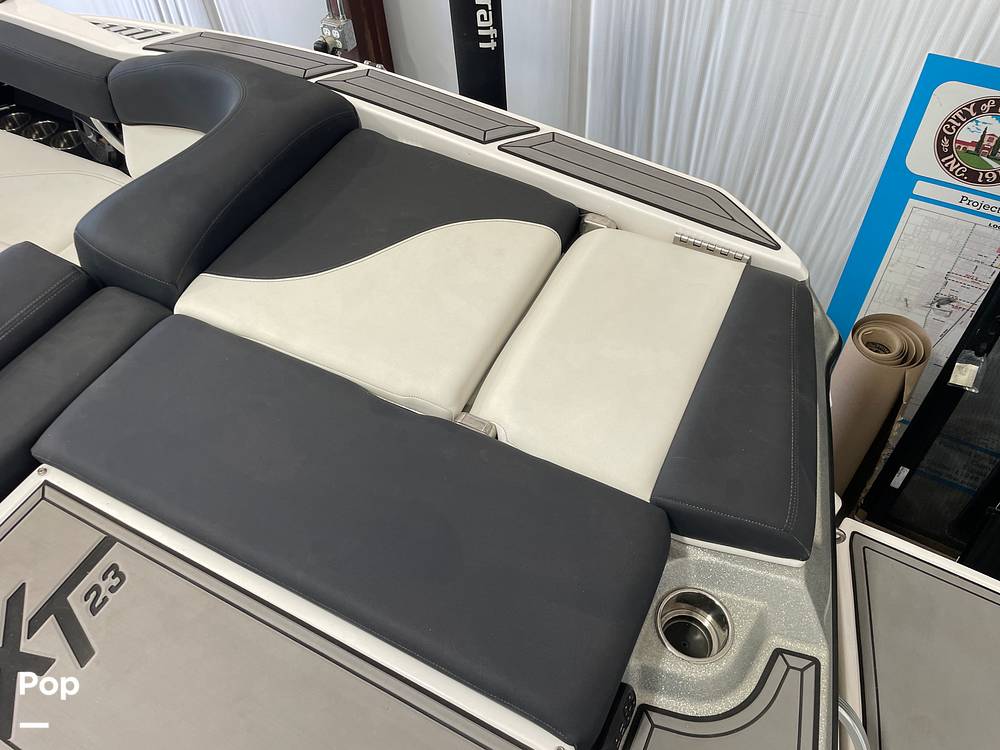 Slide: The Image of Mastercraft XT23 2021 - 14616834