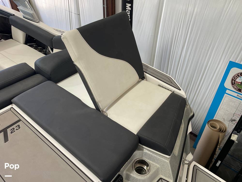 Slide: The Image of Mastercraft XT23 2021 - 14616835