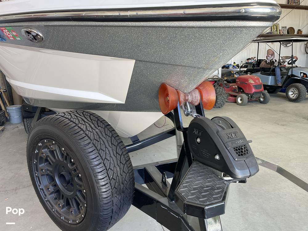 Slide: The Image of Mastercraft XT23 2021 - 14616746