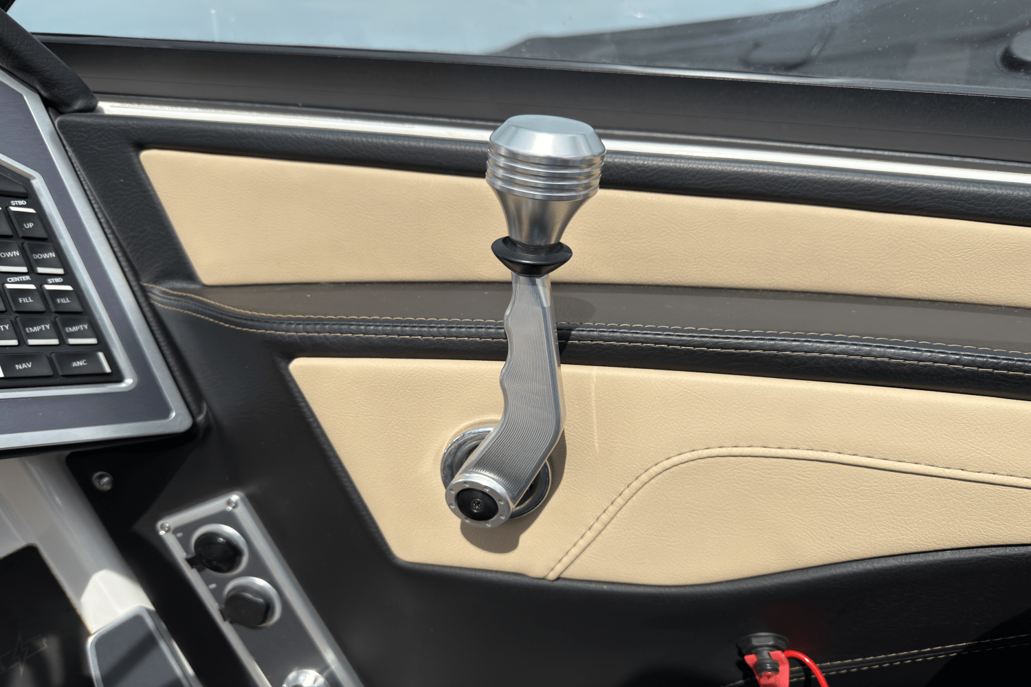 Slide: The Image of Mastercraft XT23 2022 - 31