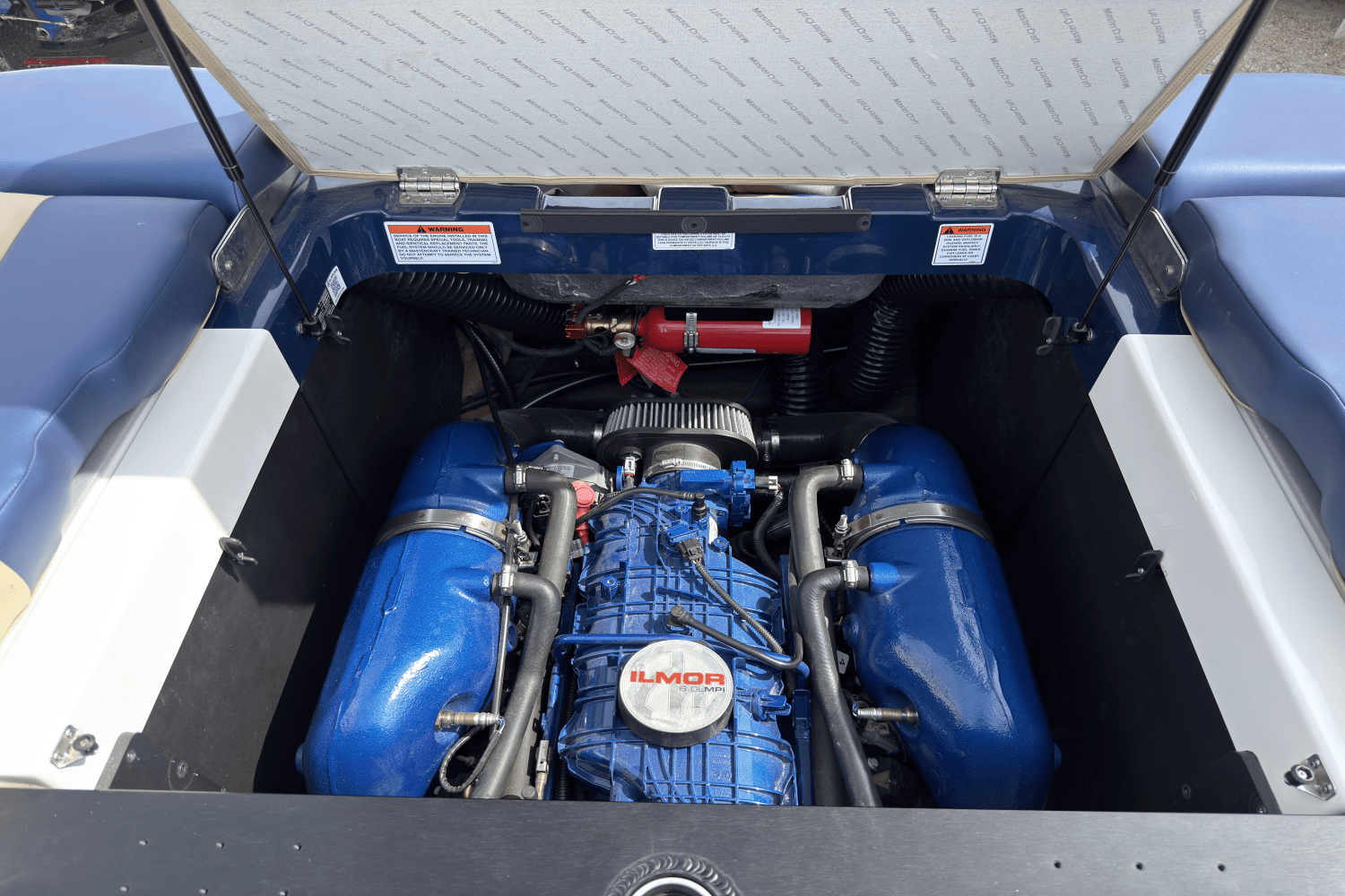 Slide: The Image of Mastercraft XT23 2022 - 7