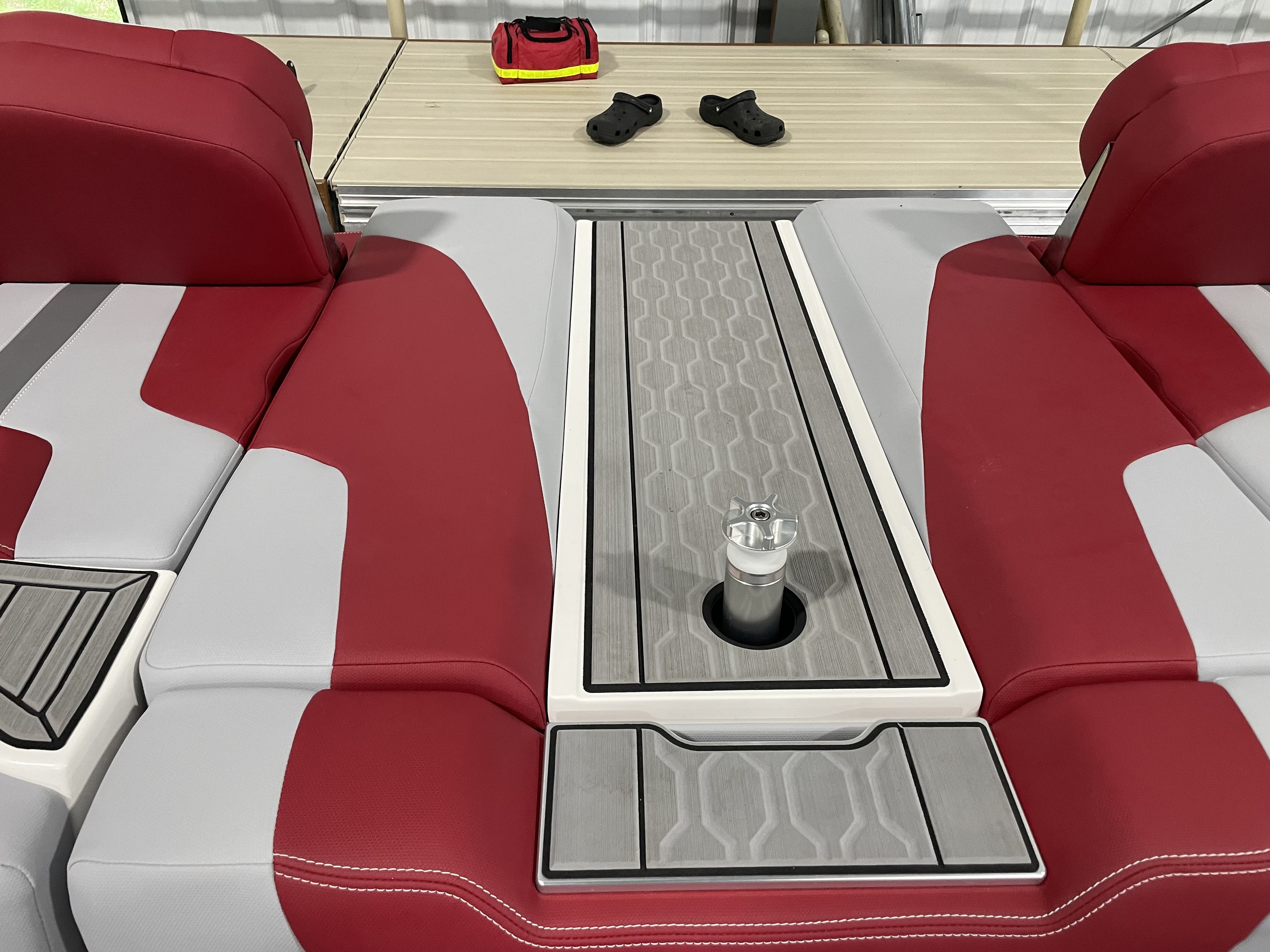 Slide: The Image of Mastercraft XT23 2023 - 15