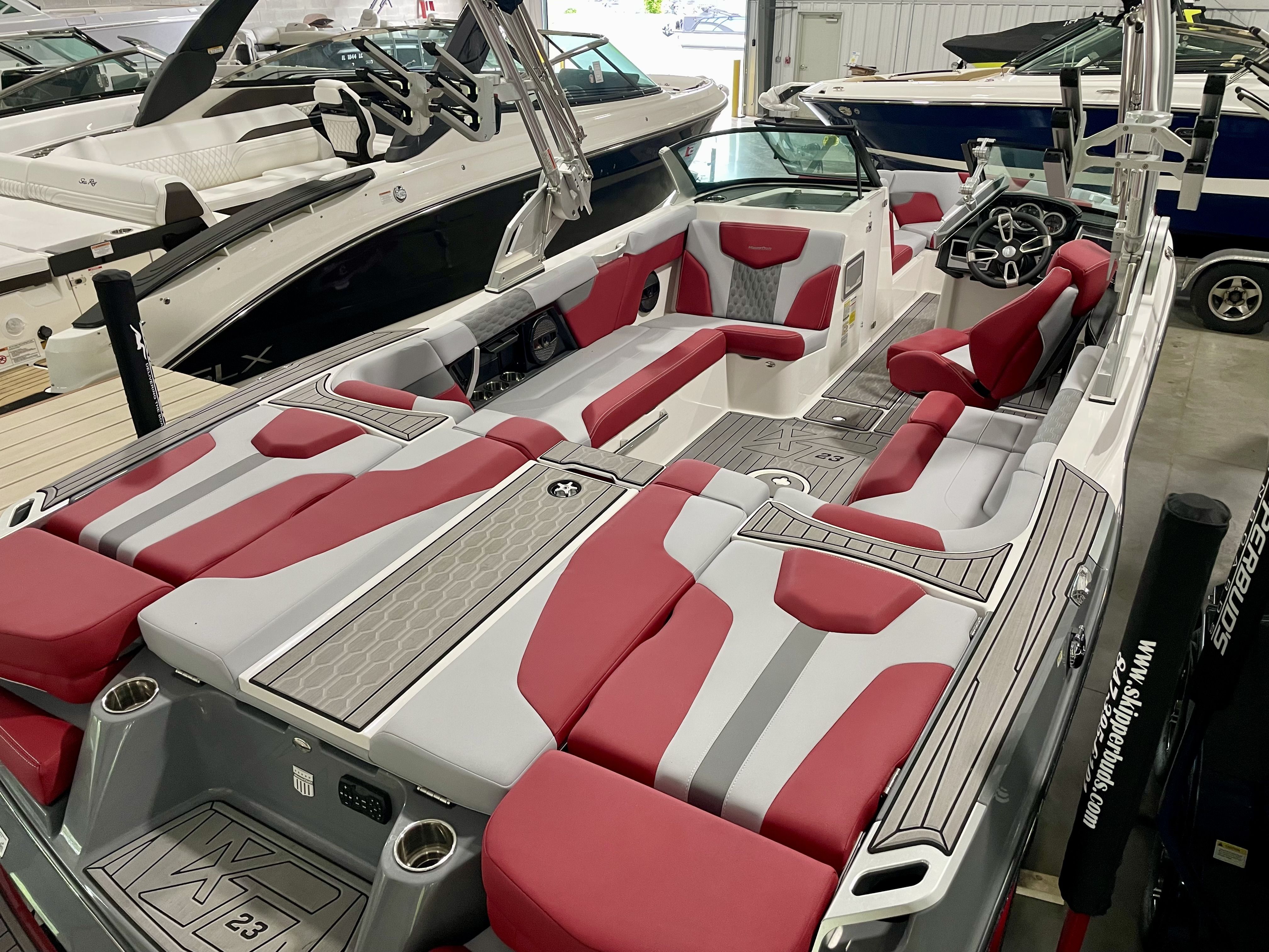Slide: The Image of Mastercraft XT23 2023 - 16