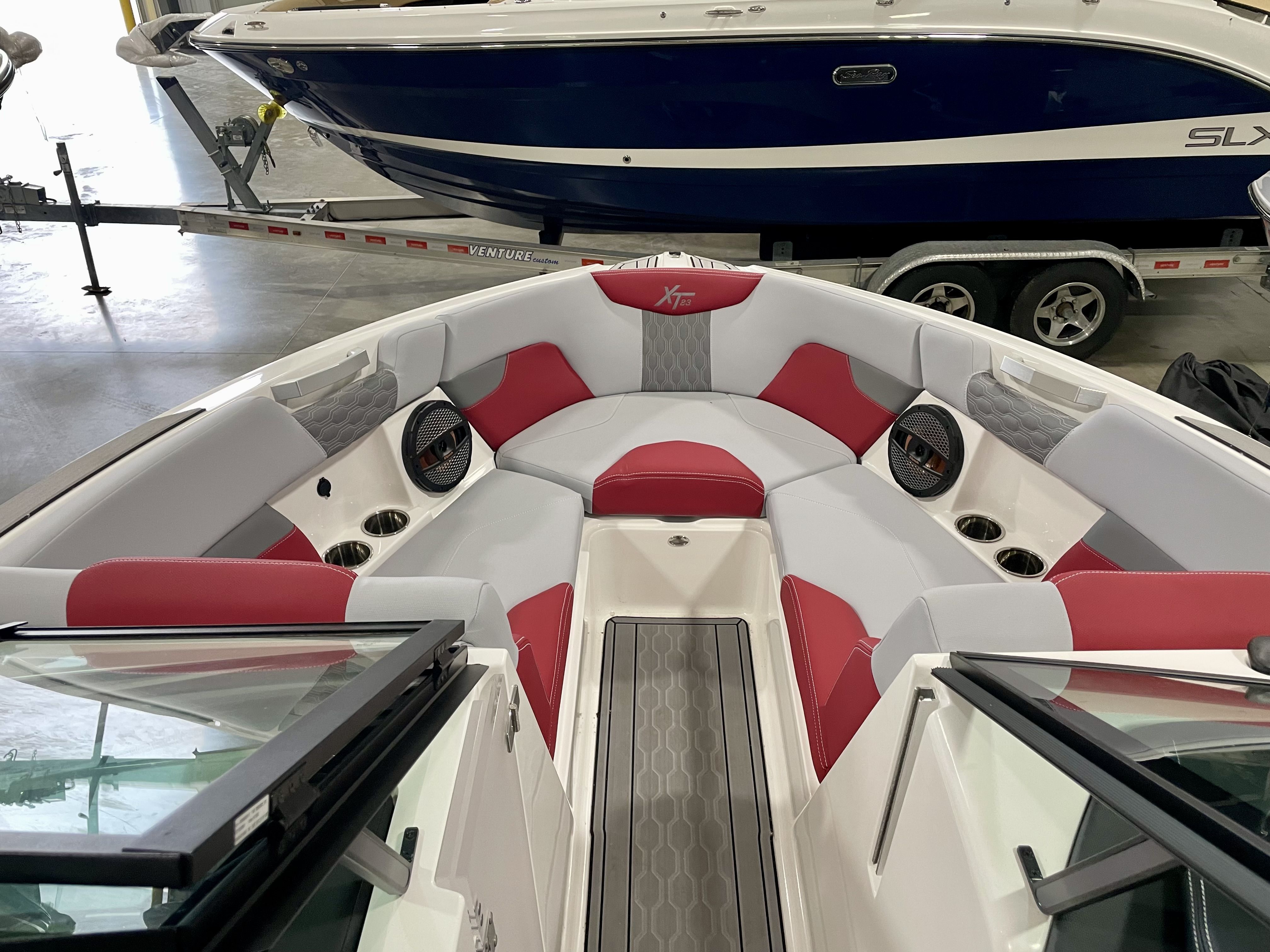 Slide: The Image of Mastercraft XT23 2023 - 3