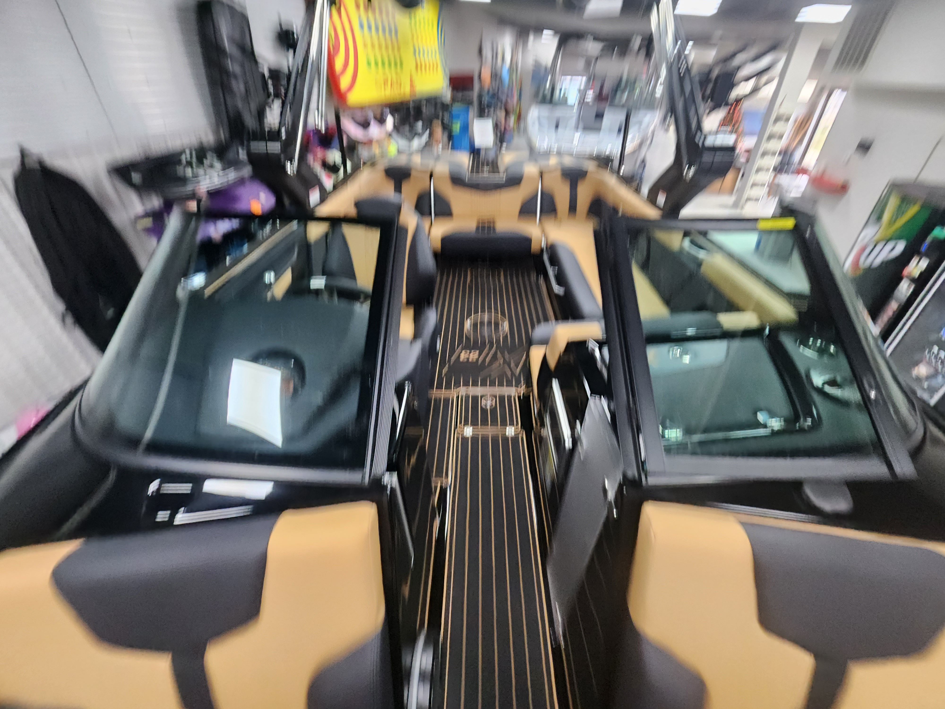 Slide: The Image of Mastercraft XT23 2024 - 19