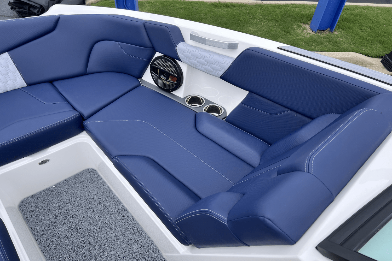 Slide: The Image of Mastercraft XT24 2025 - 19