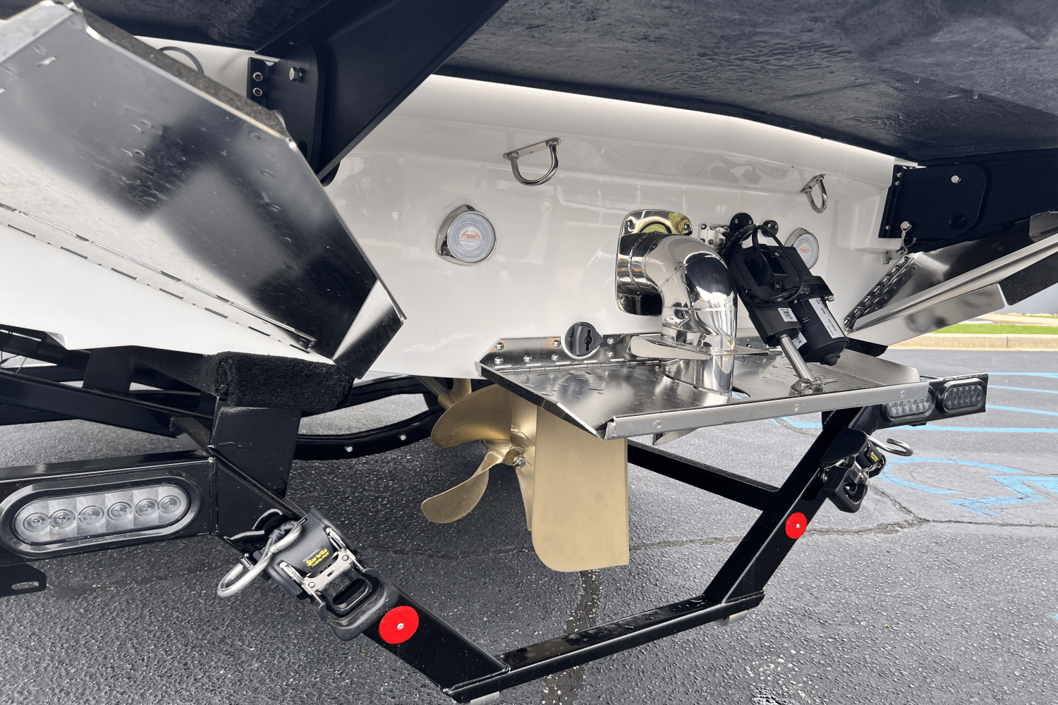 Slide: The Image of Mastercraft XT24 2025 - 8