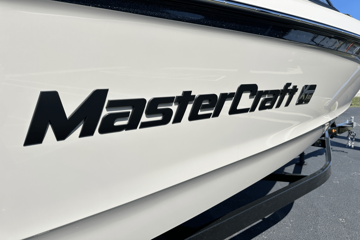 Slide: The Image of Mastercraft XT25 2025 - 24