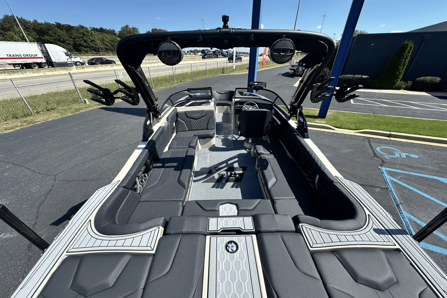 Slide: The Image of Mastercraft XT25 2025 - 6