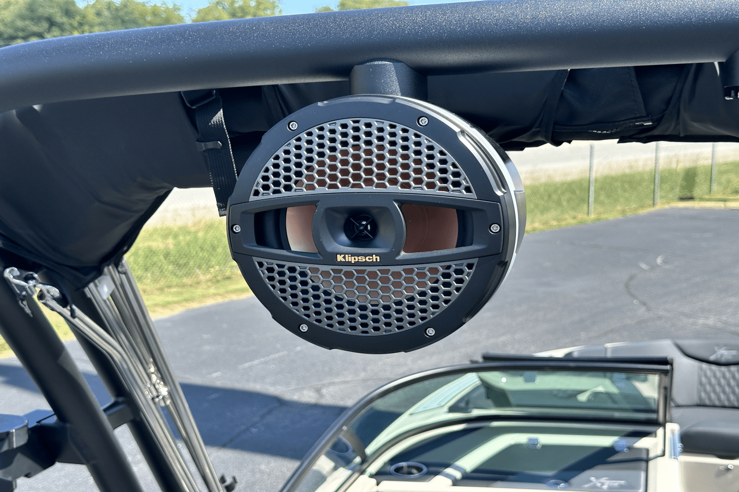 Slide: The Image of Mastercraft XT25 2025 - 7