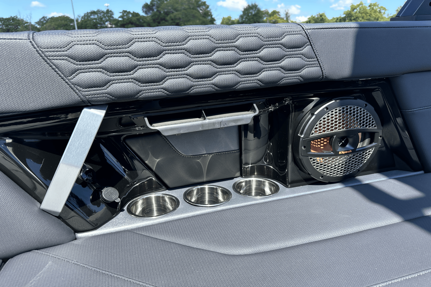 Slide: The Image of Mastercraft XT25 2025 - 9